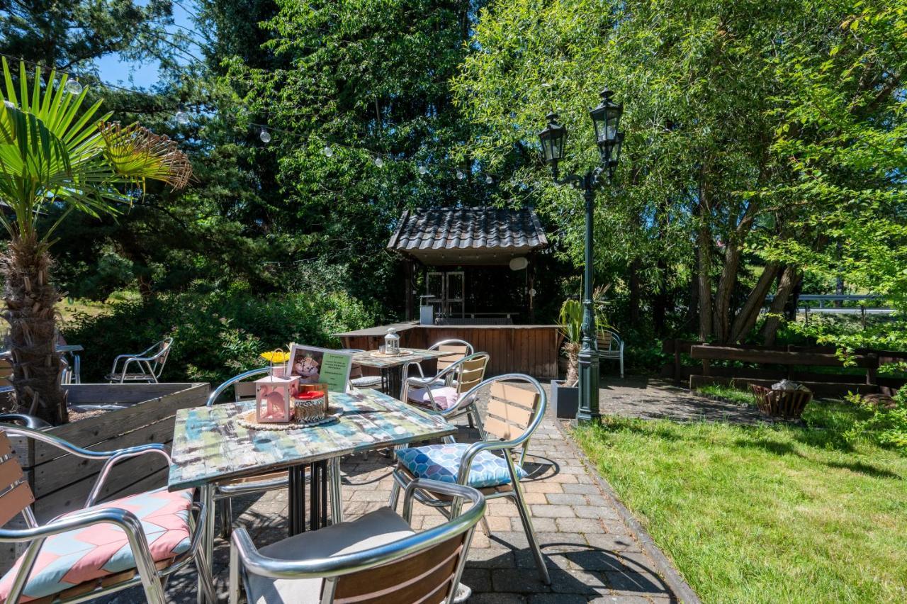 Zur Schmitte Bed & Breakfast Schmallenberg Exterior photo