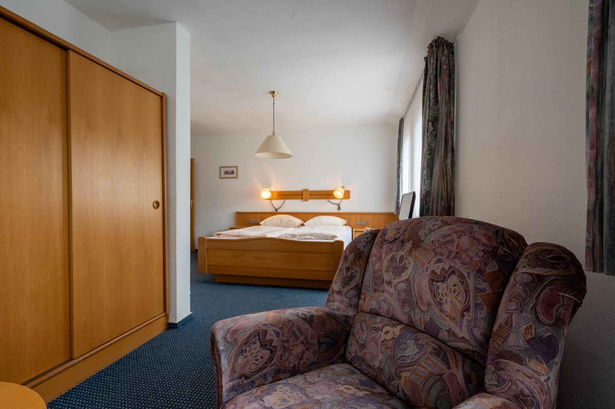 Zur Schmitte Bed & Breakfast Schmallenberg Room photo